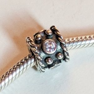Pandora Oxy Crown Charm